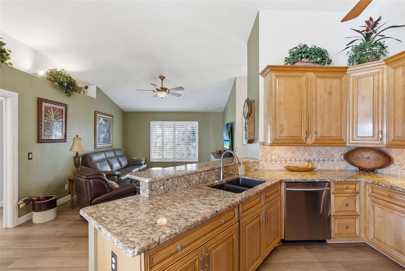 420 GARVIN ST, PUNTA GORDA, FL, 33950