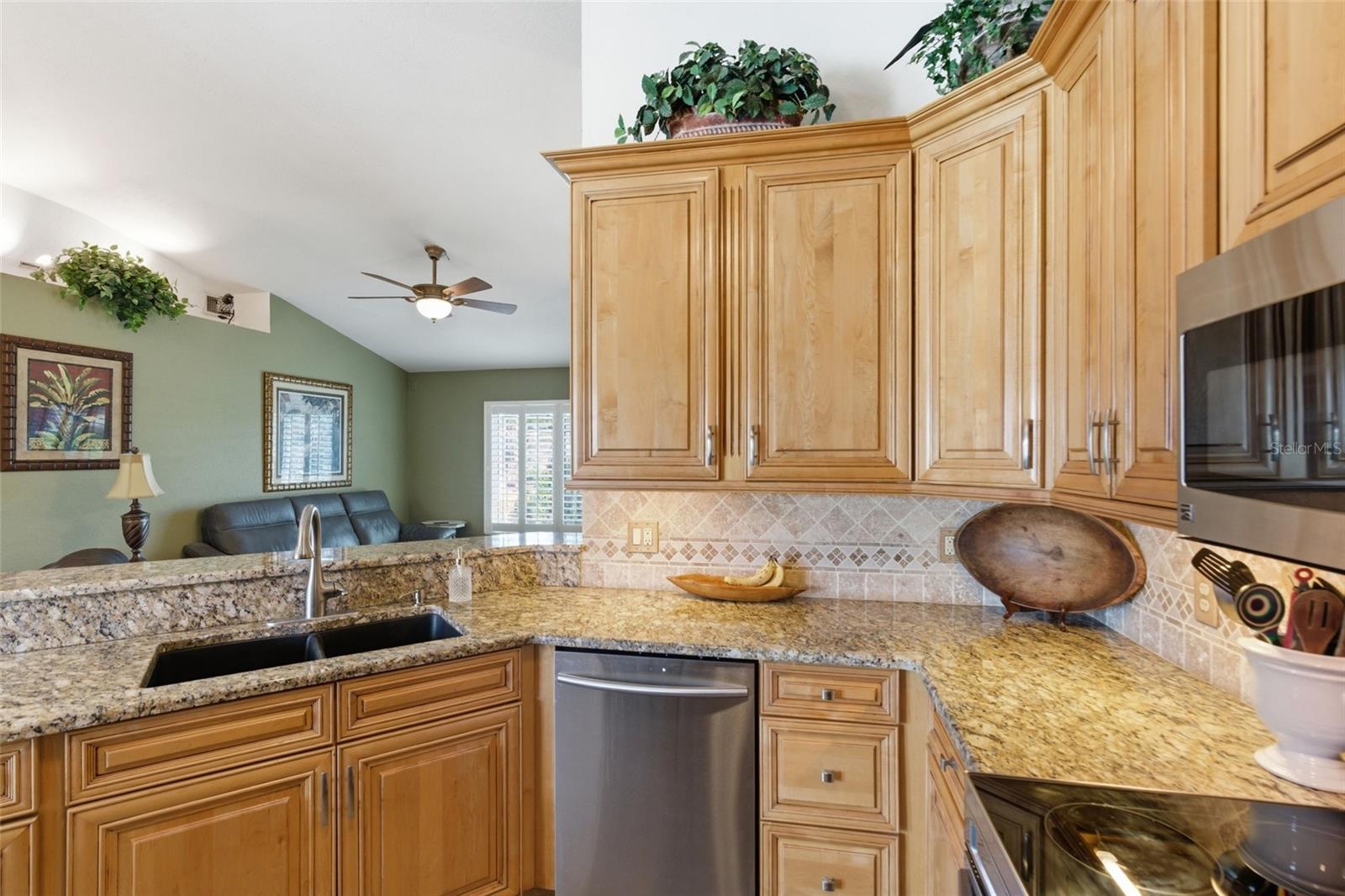 420 GARVIN ST, PUNTA GORDA, FL, 33950