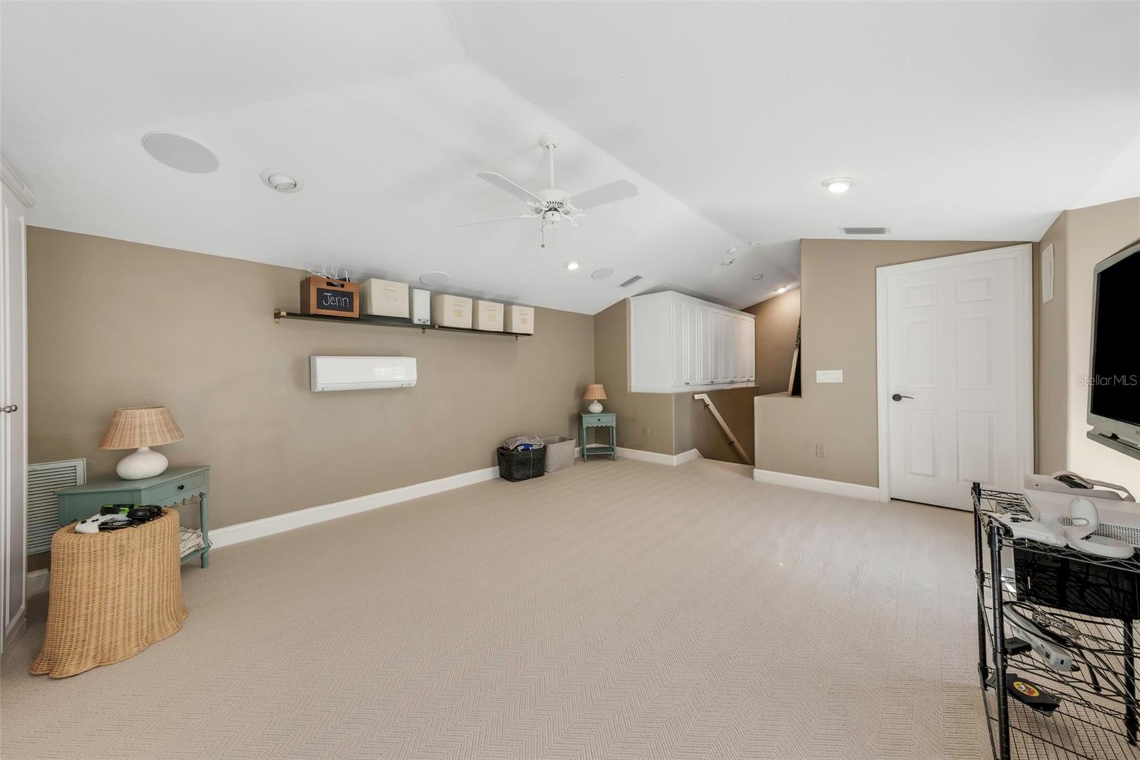 3687 JANUS WAY, PALM HARBOR, FL, 34685