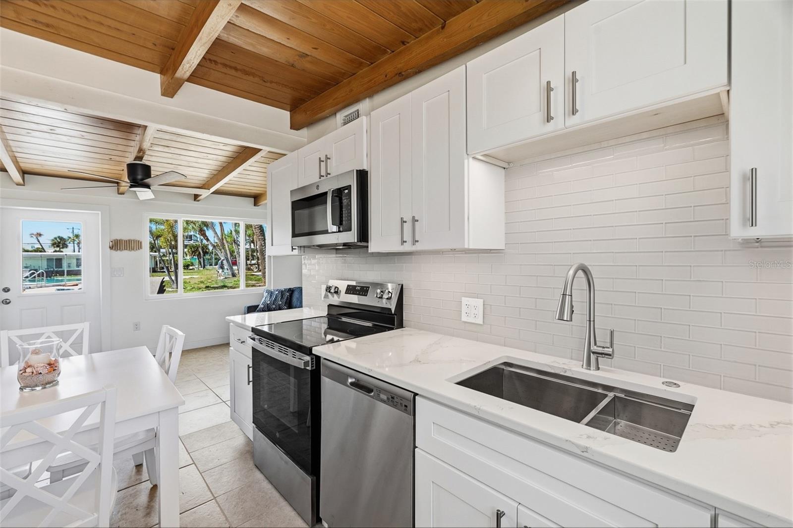 1385 GULF BLVD #3-8, ENGLEWOOD, FL, 34223