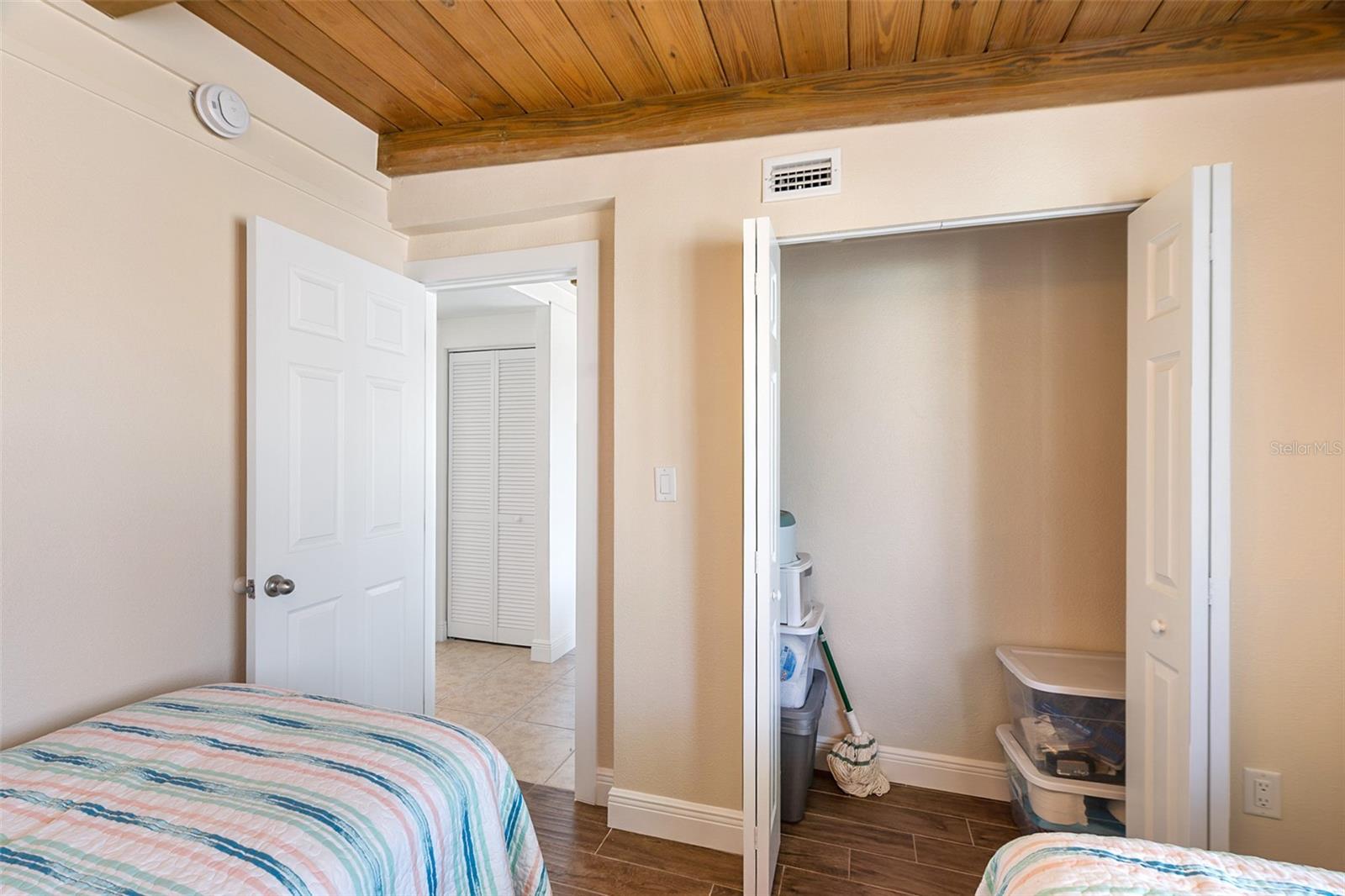 1385 GULF BLVD #3-8, ENGLEWOOD, FL, 34223