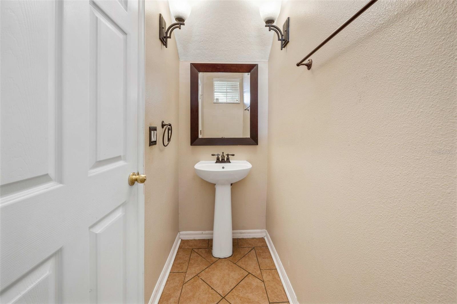 9434 SILVER BUTTONWOOD ST, ORLANDO, FL, 32832