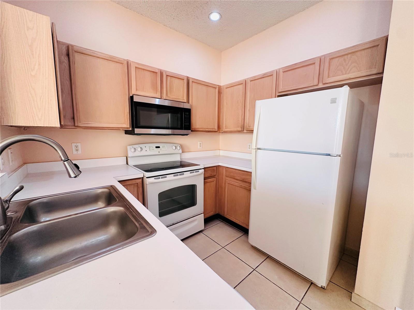 13343 SUMMERTON DR, ORLANDO, FL, 32824