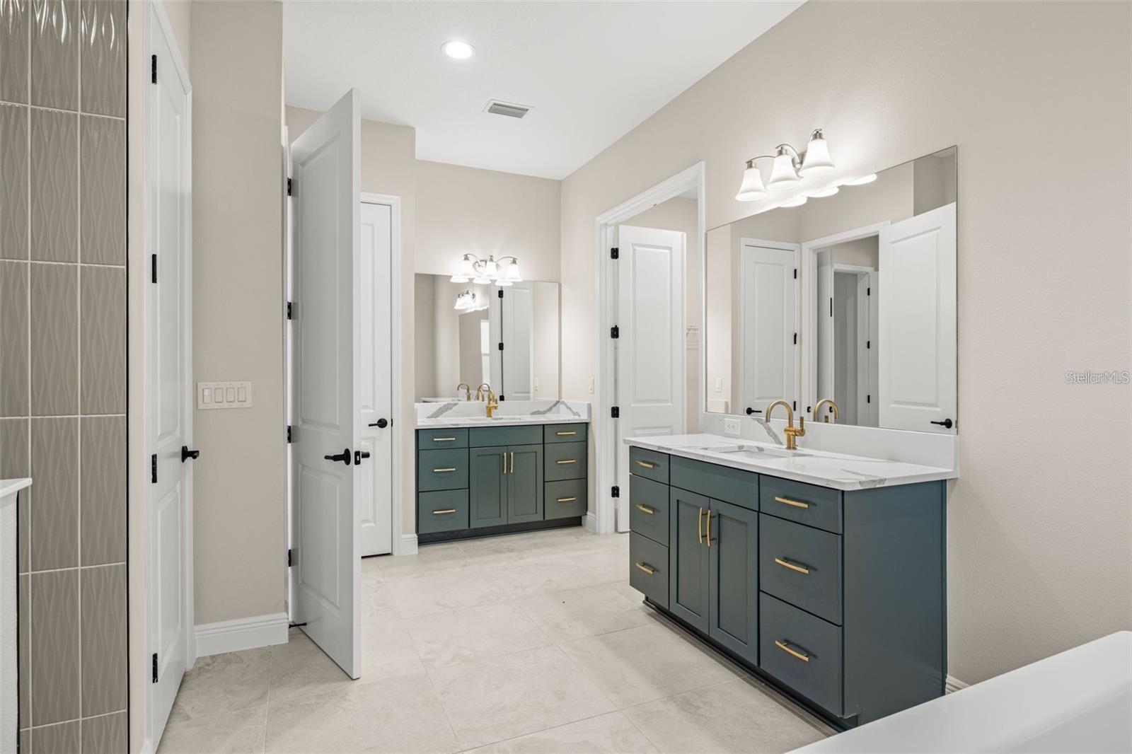 1953 ARCHING BR, ZEPHYRHILLS, FL, 33541