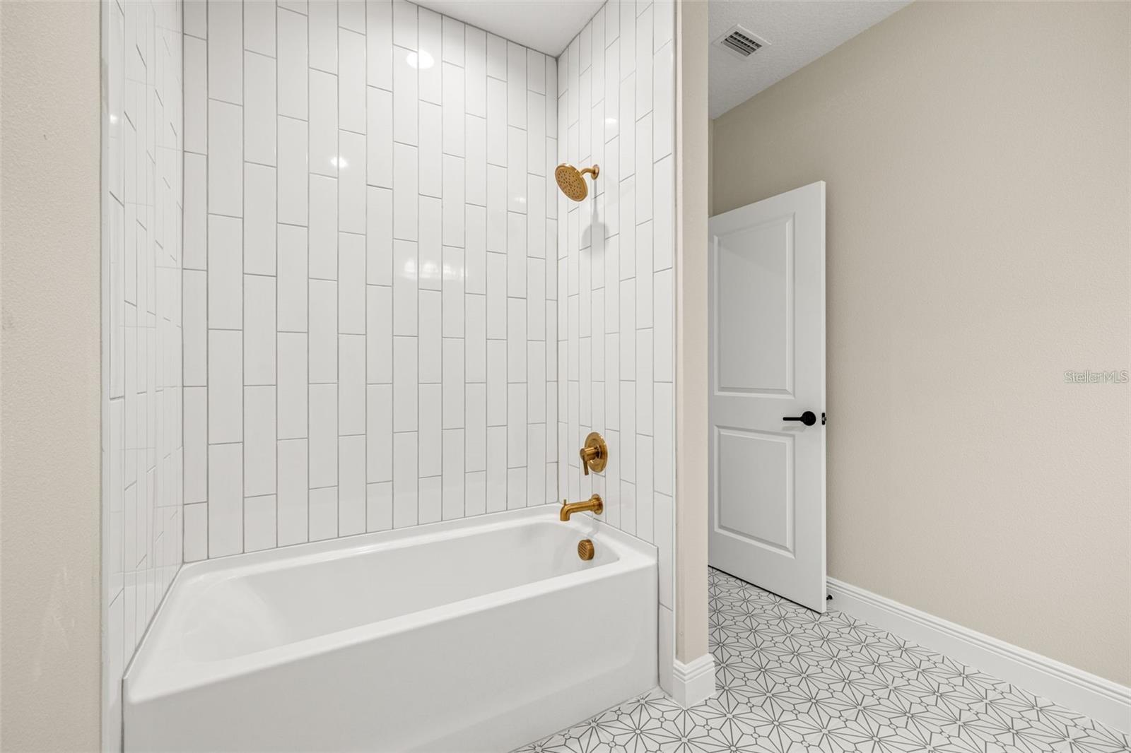 1953 ARCHING BR, ZEPHYRHILLS, FL, 33541