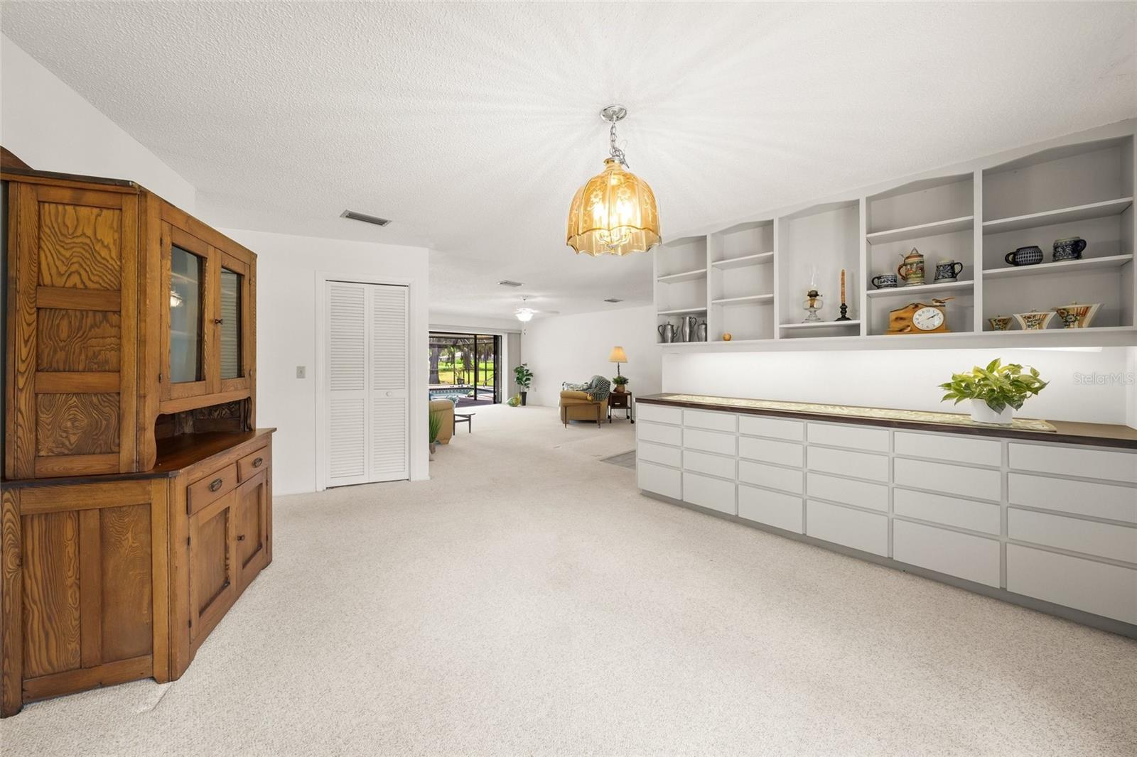 4806 W COUNTRY CLUB DR, SARASOTA, FL, 34243