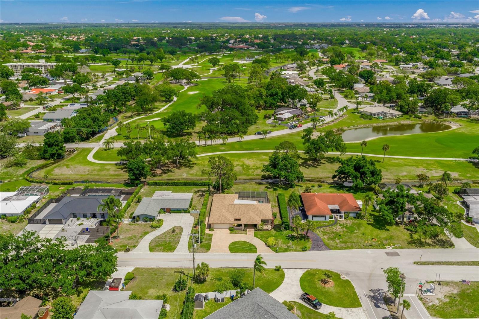 4806 W COUNTRY CLUB DR, SARASOTA, FL, 34243