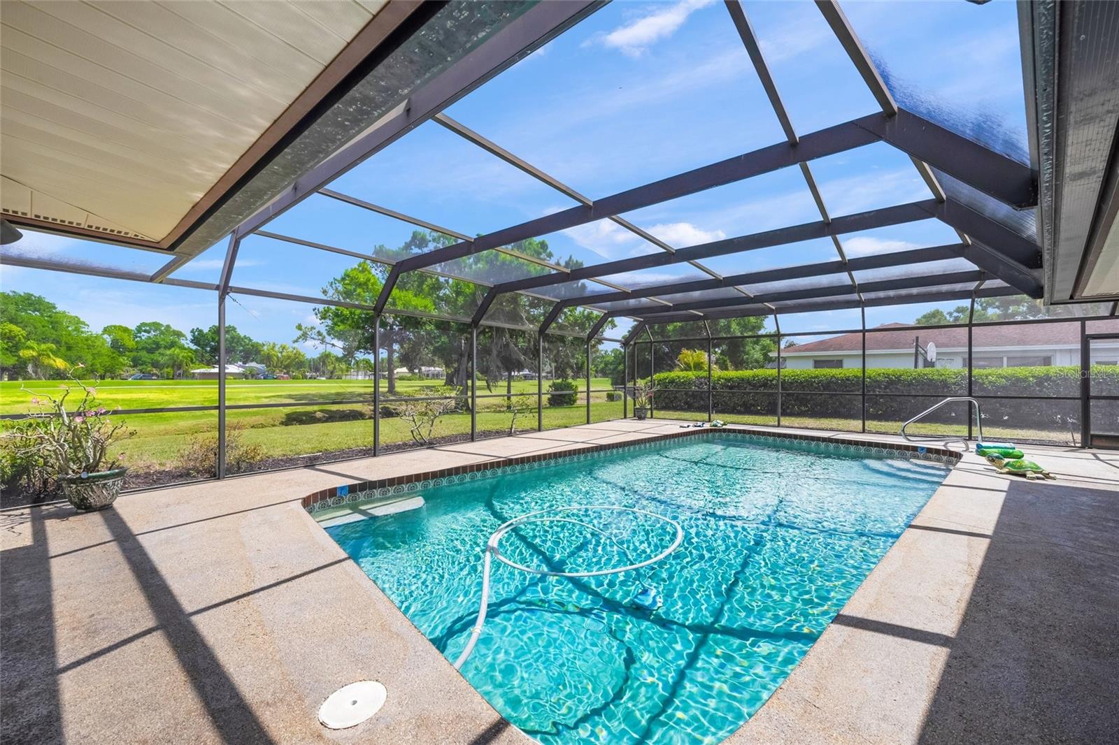 4806 W COUNTRY CLUB DR, SARASOTA, FL, 34243