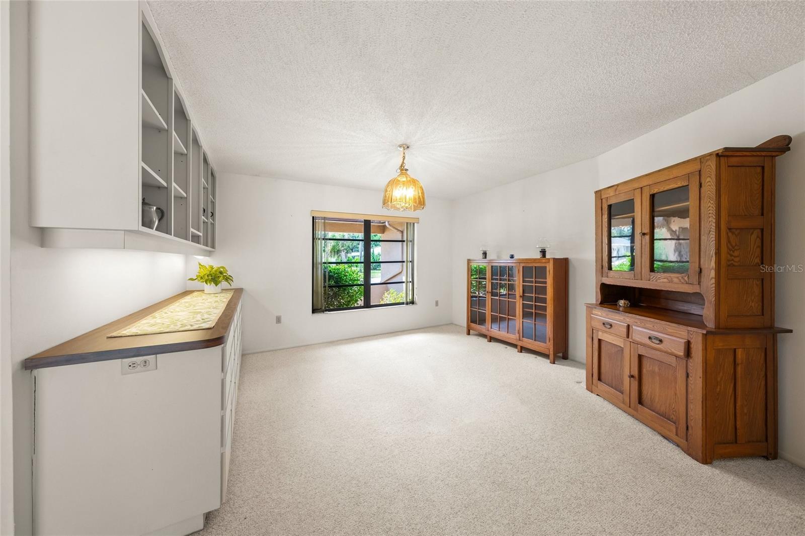 4806 W COUNTRY CLUB DR, SARASOTA, FL, 34243