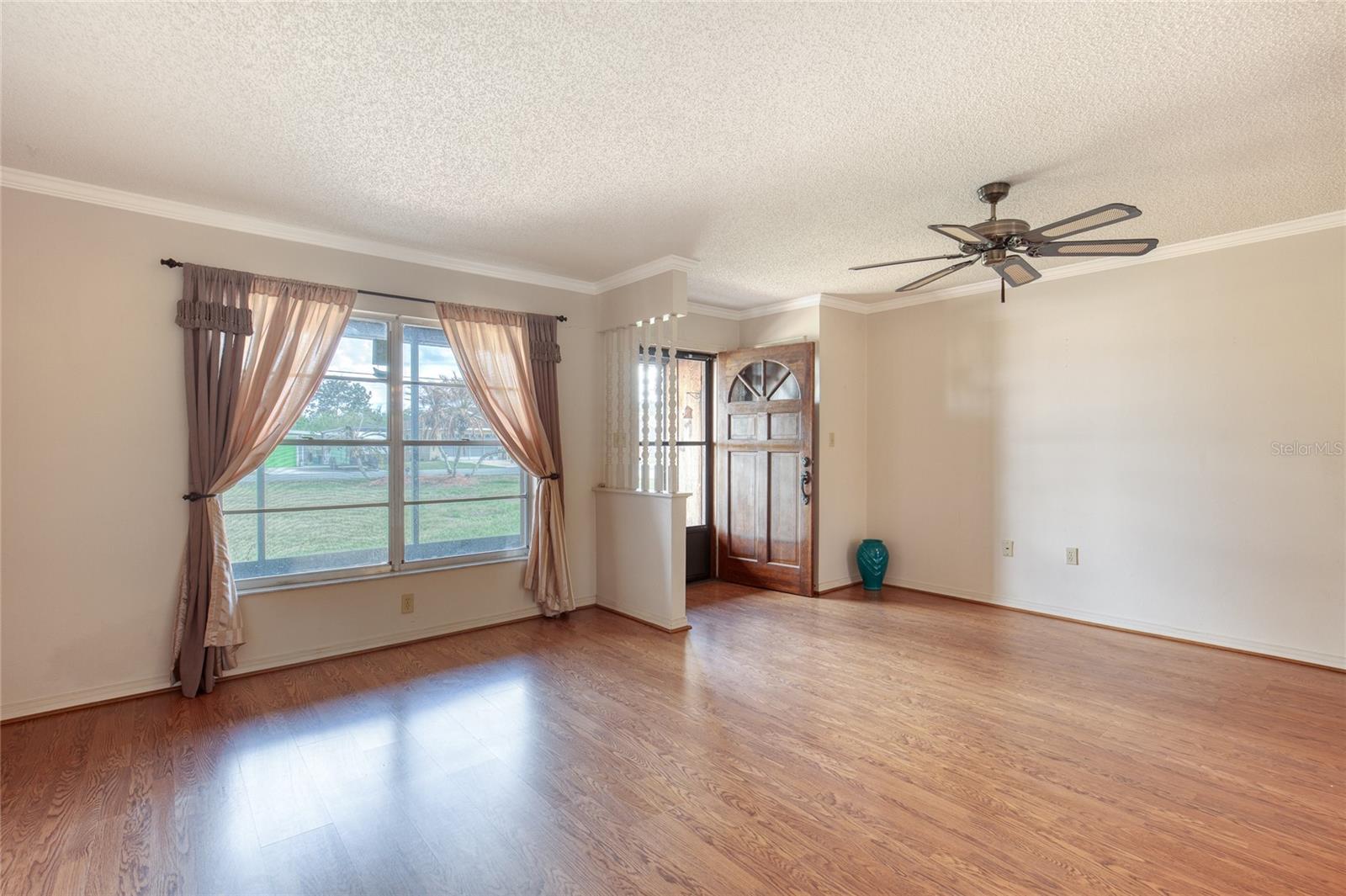 27727 LOIS DR, TAVARES, FL, 32778