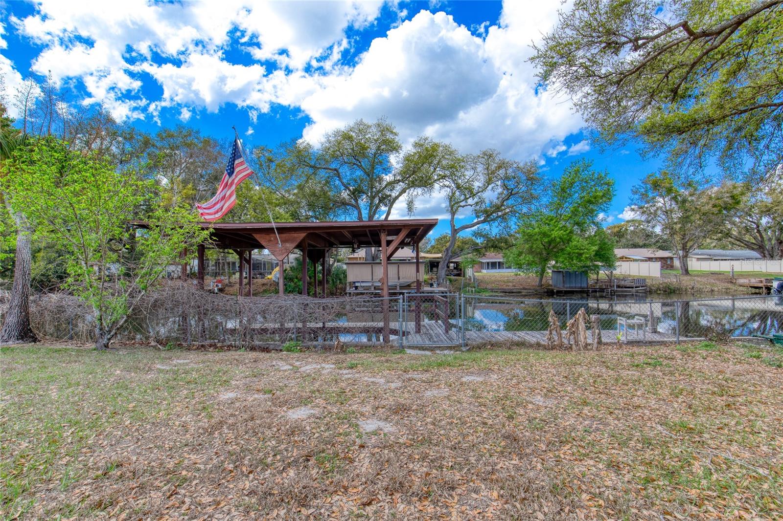 27727 LOIS DR, TAVARES, FL, 32778