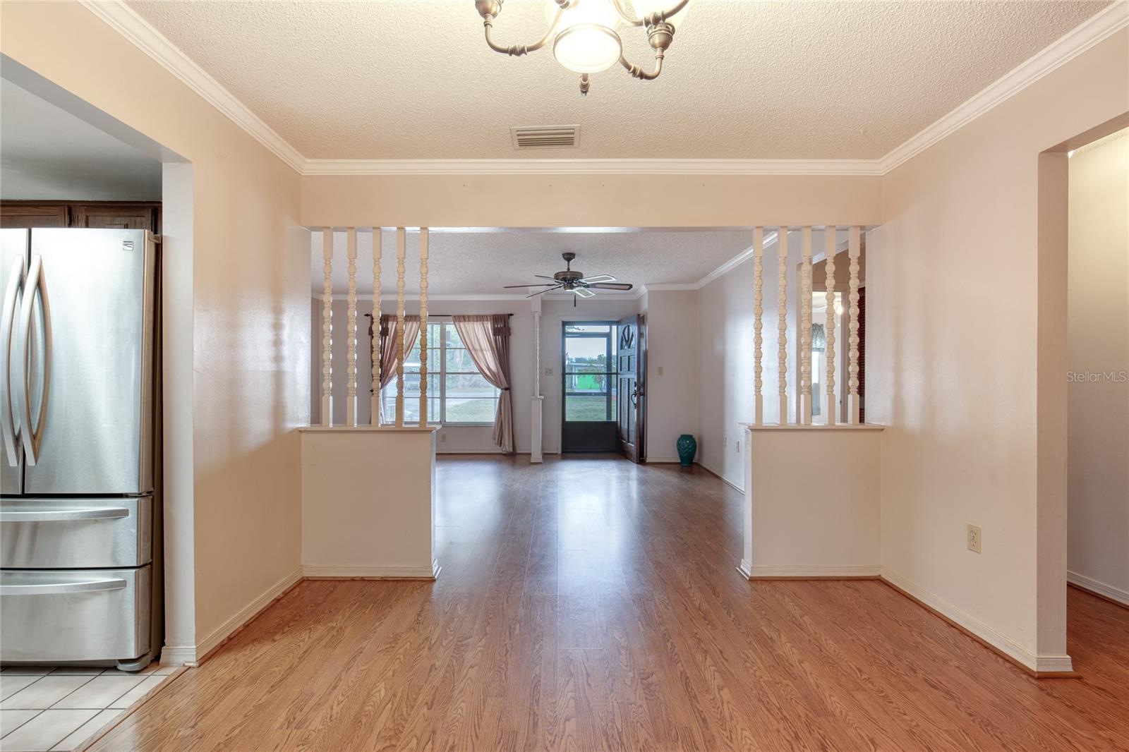 27727 LOIS DR, TAVARES, FL, 32778