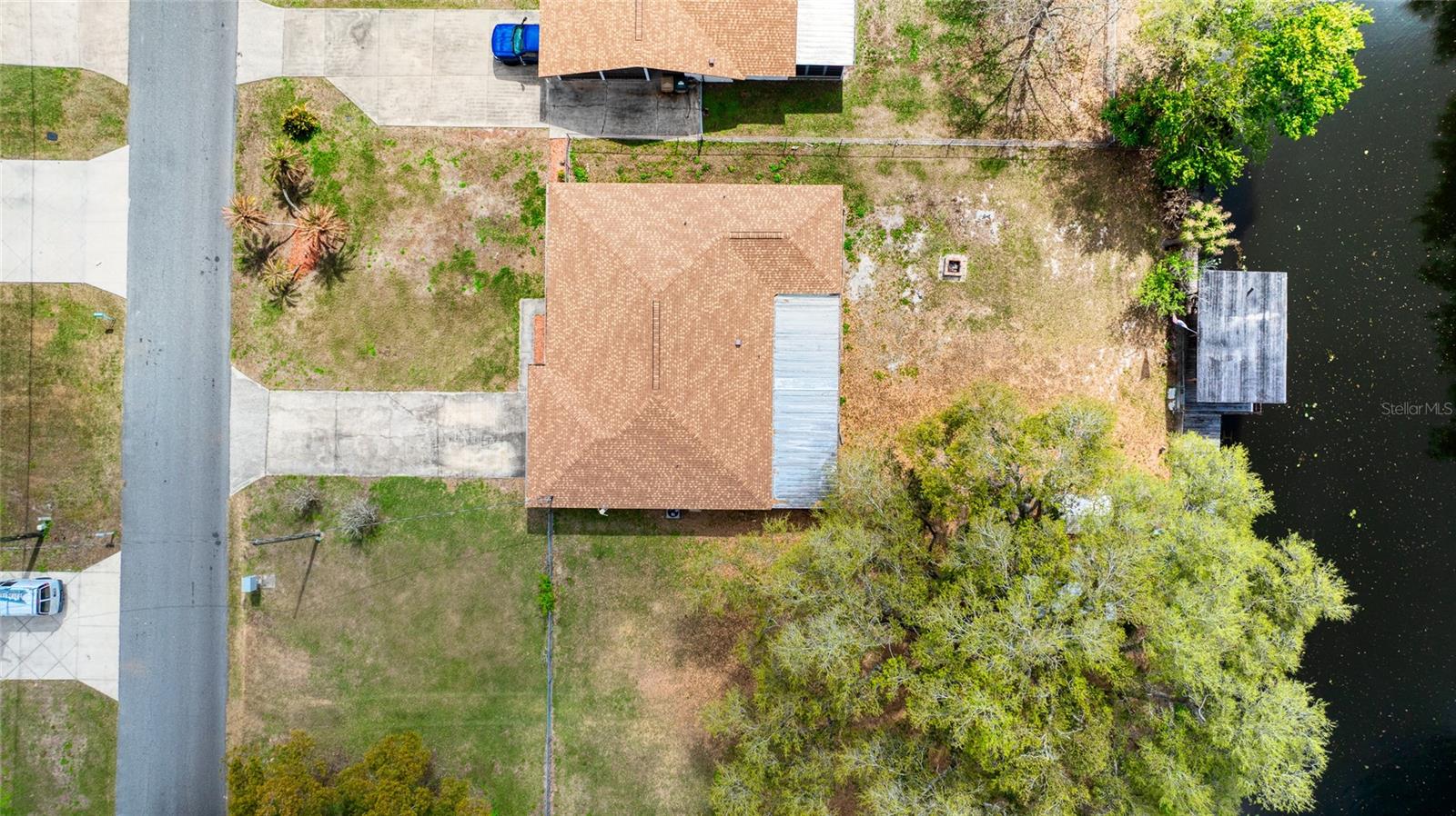 27727 LOIS DR, TAVARES, FL, 32778