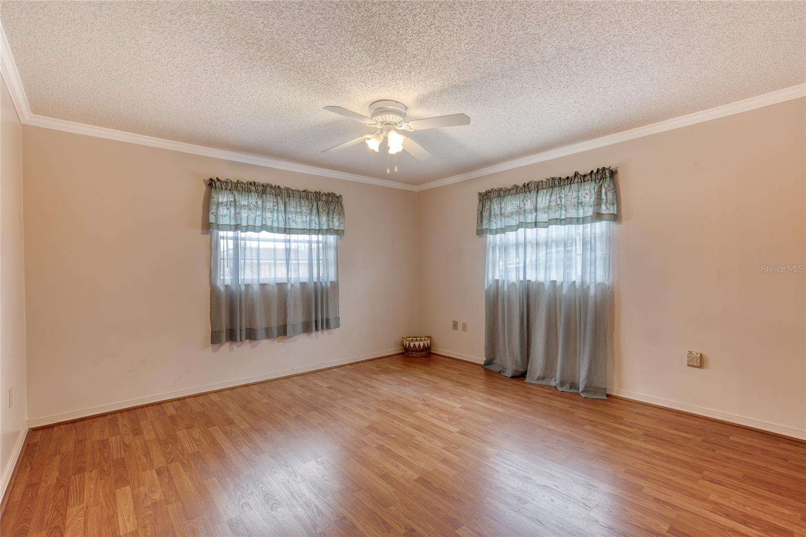 27727 LOIS DR, TAVARES, FL, 32778