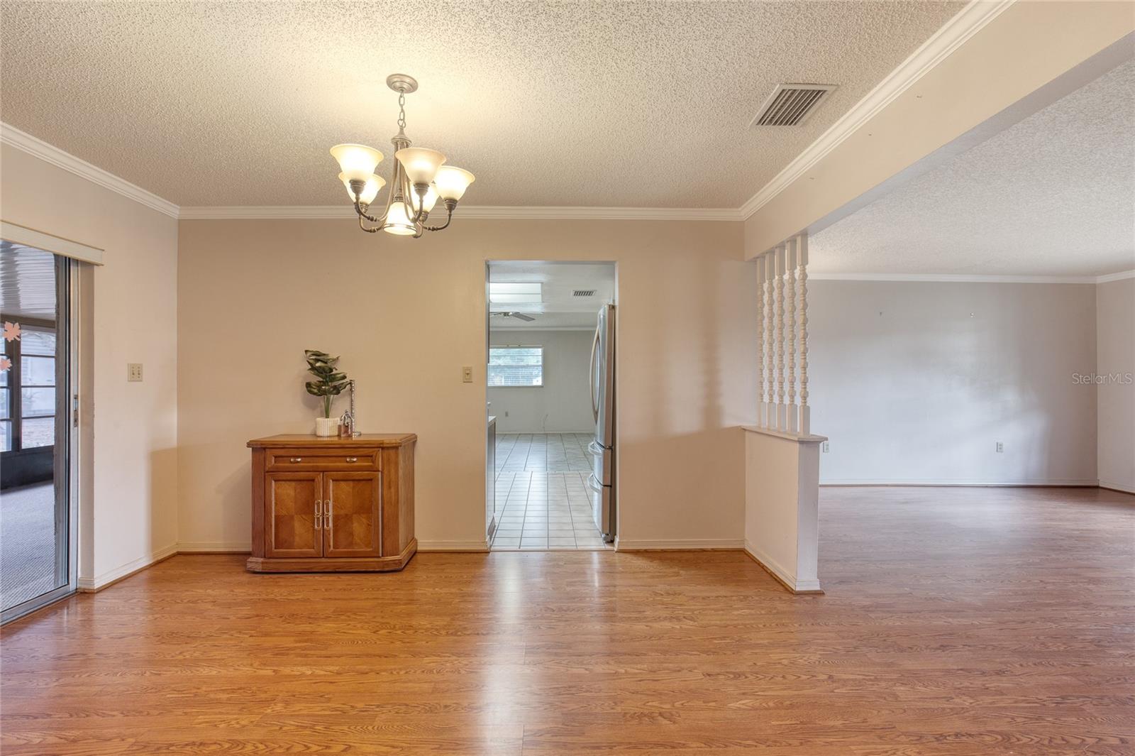 27727 LOIS DR, TAVARES, FL, 32778