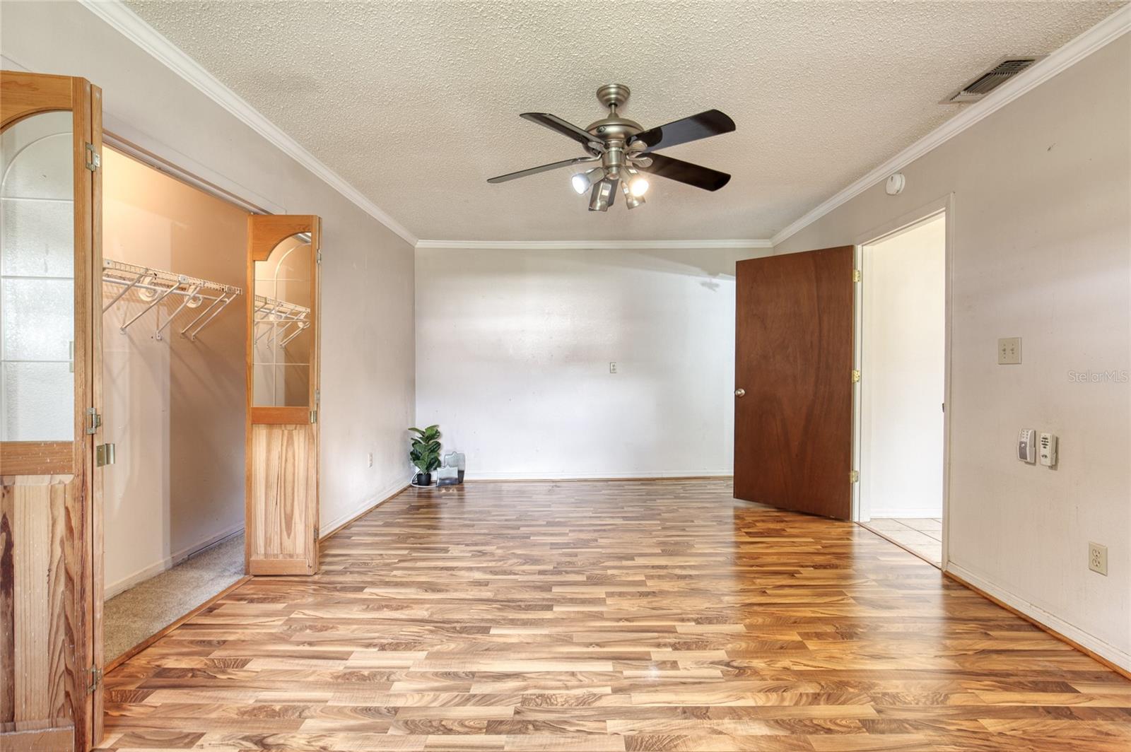 27727 LOIS DR, TAVARES, FL, 32778