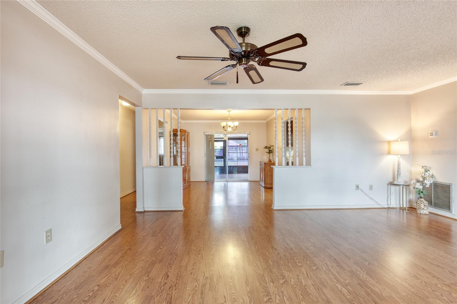 27727 LOIS DR, TAVARES, FL, 32778