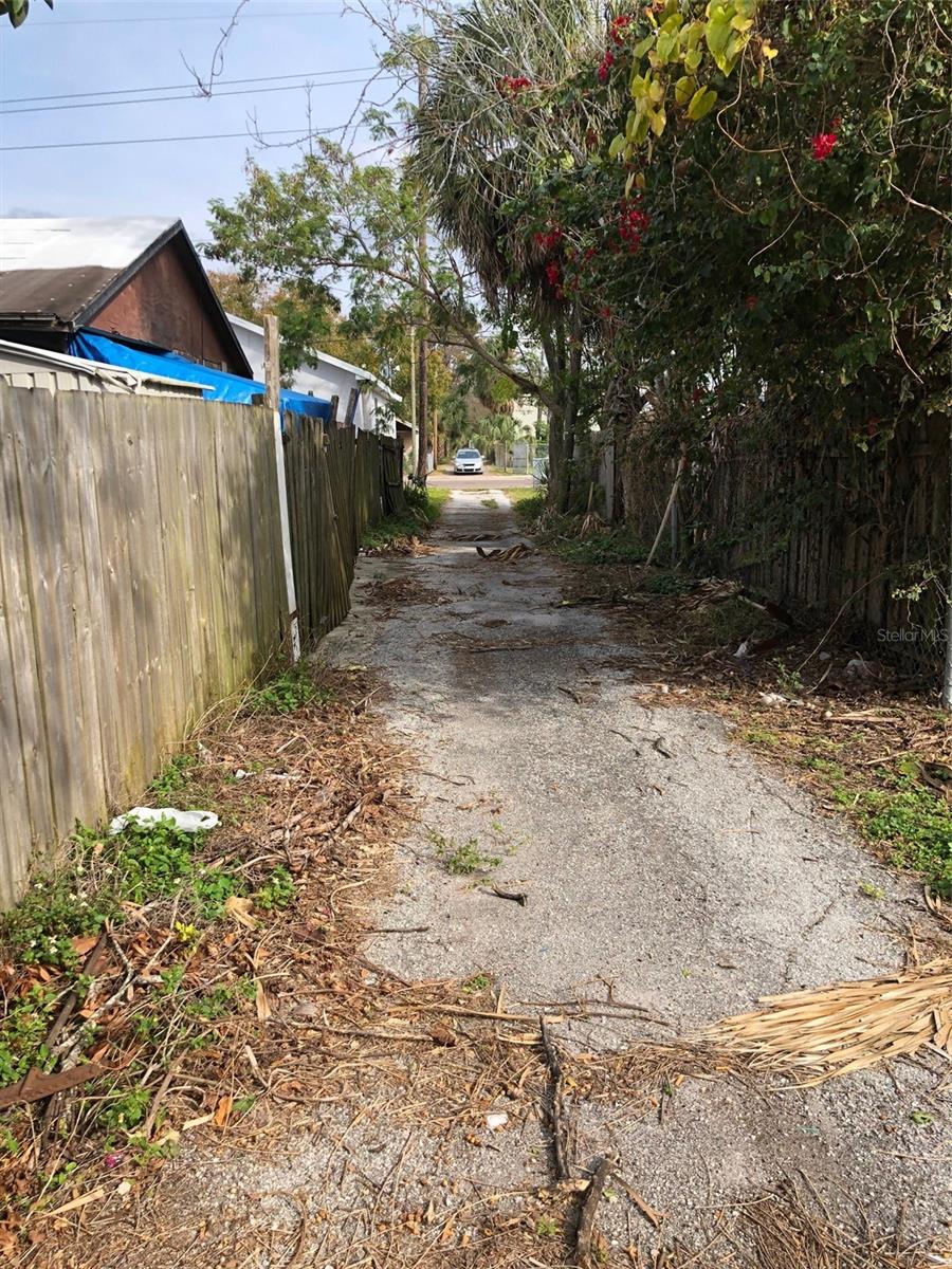 2515 W UNION ST, TAMPA, FL, 33607