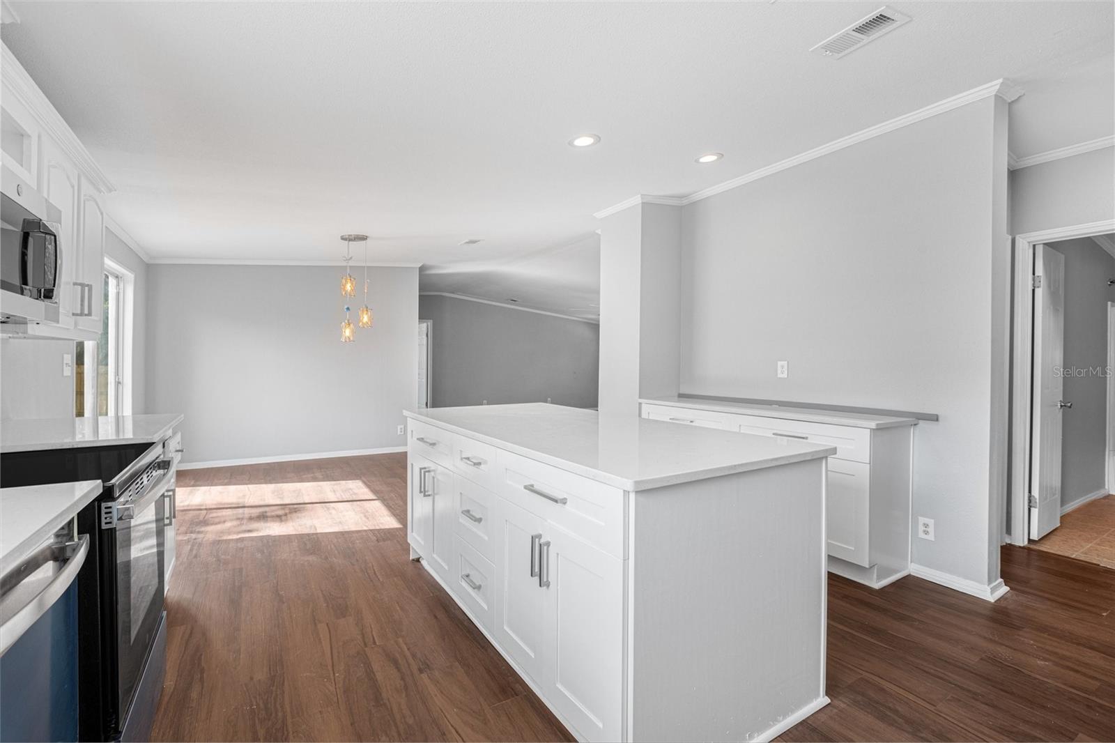 7706 23RD ST, ZEPHYRHILLS, FL, 33540