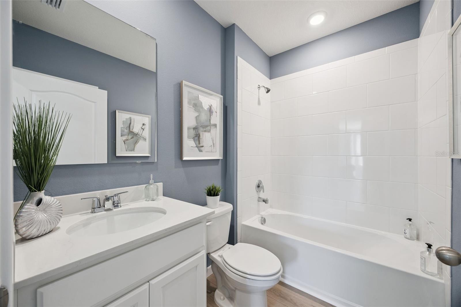 2307 ASHWOOD BLUFF DR, OCOEE, FL, 34761