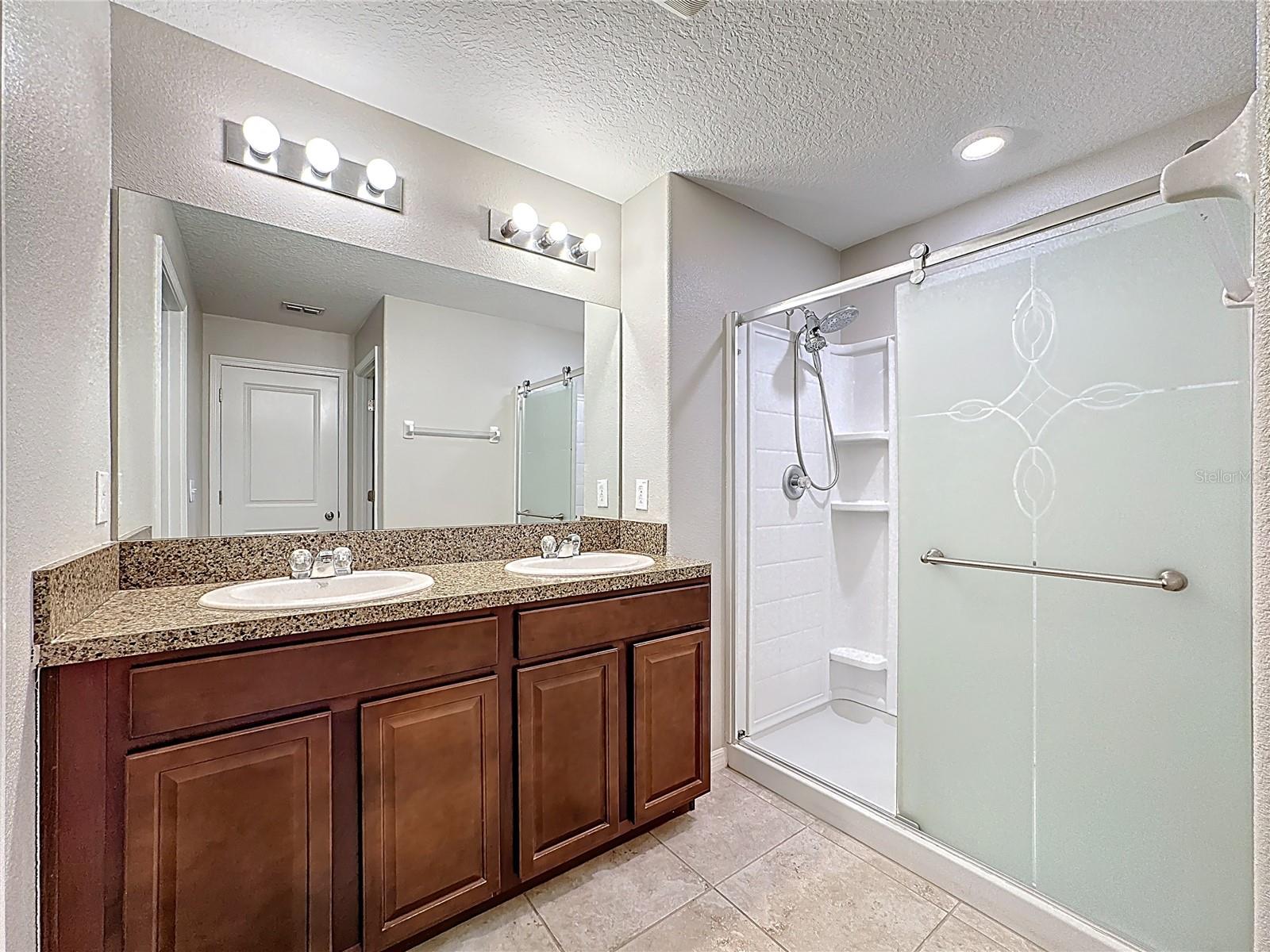 349 CASCADE BEND DR, RUSKIN, FL, 33570