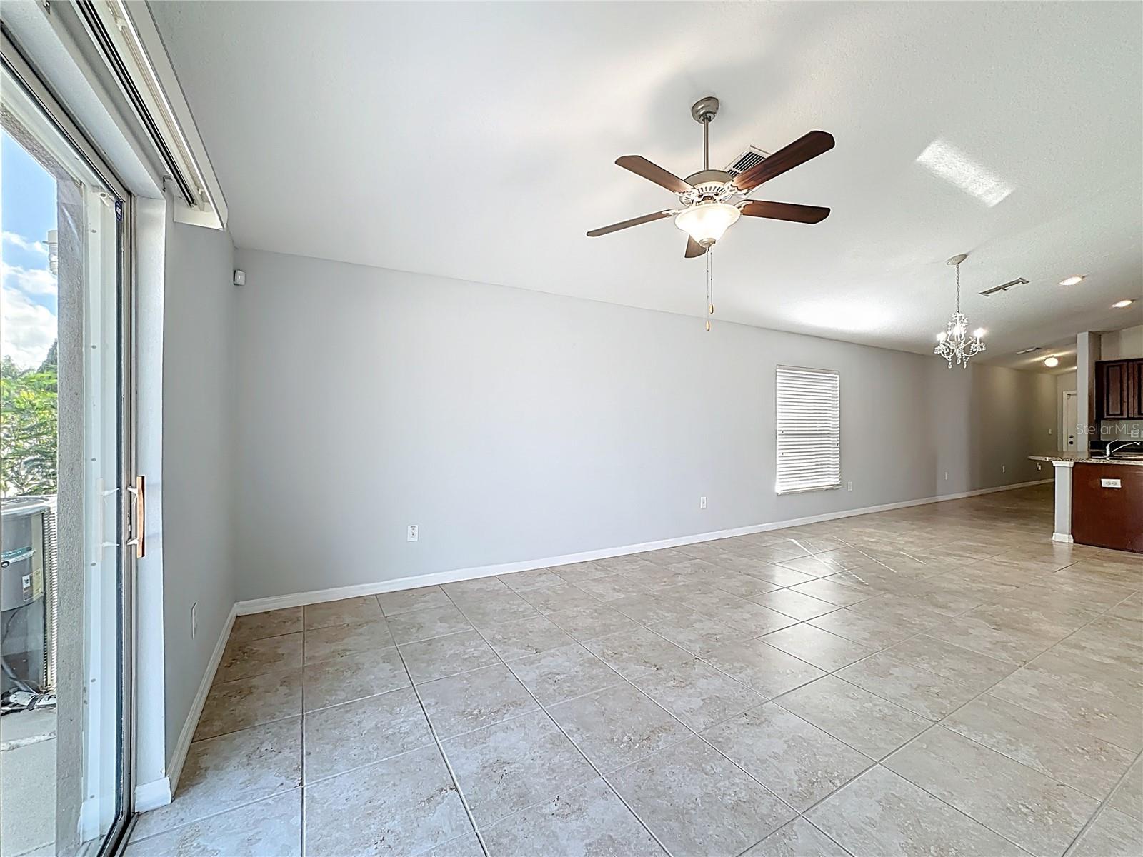 349 CASCADE BEND DR, RUSKIN, FL, 33570