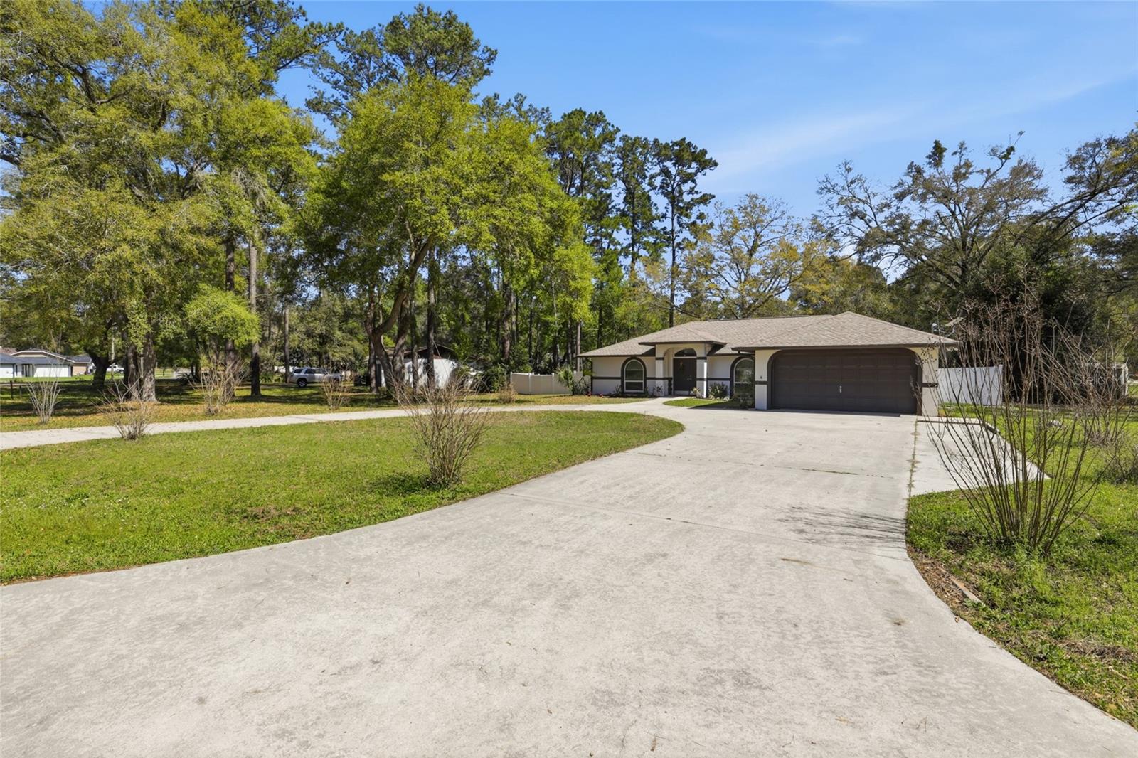611 NE 10TH BLVD, WILLISTON, FL, 32696