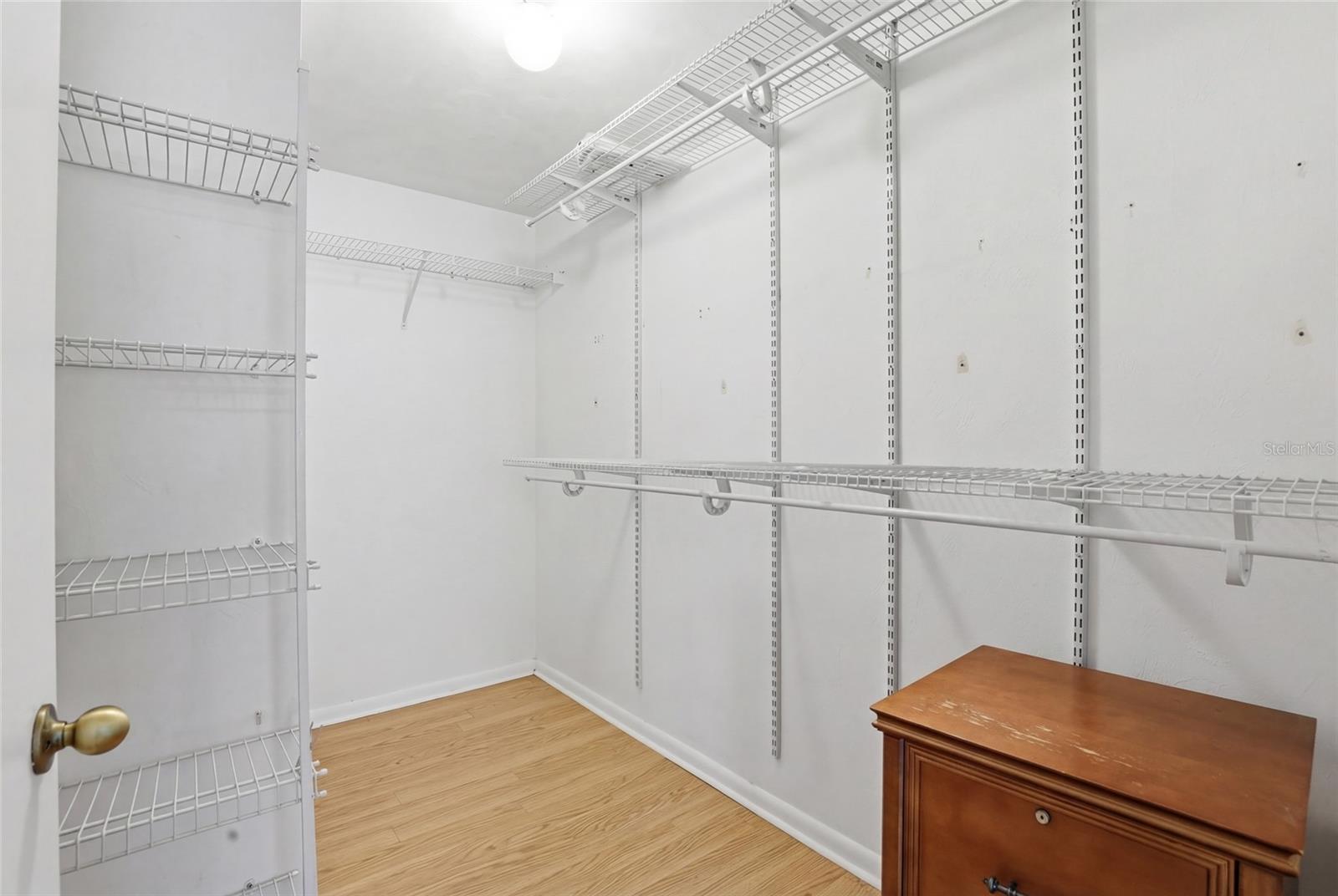 611 NE 10TH BLVD, WILLISTON, FL, 32696