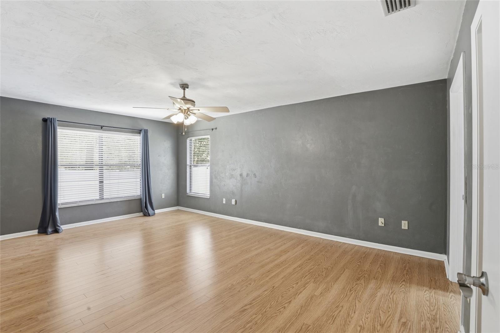 611 NE 10TH BLVD, WILLISTON, FL, 32696