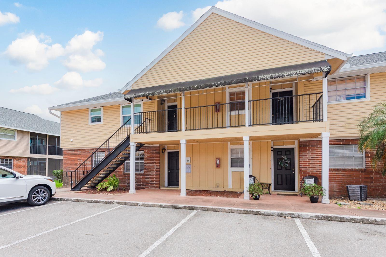 200 COUNTRY CLUB DR #701, LARGO, FL, 33771