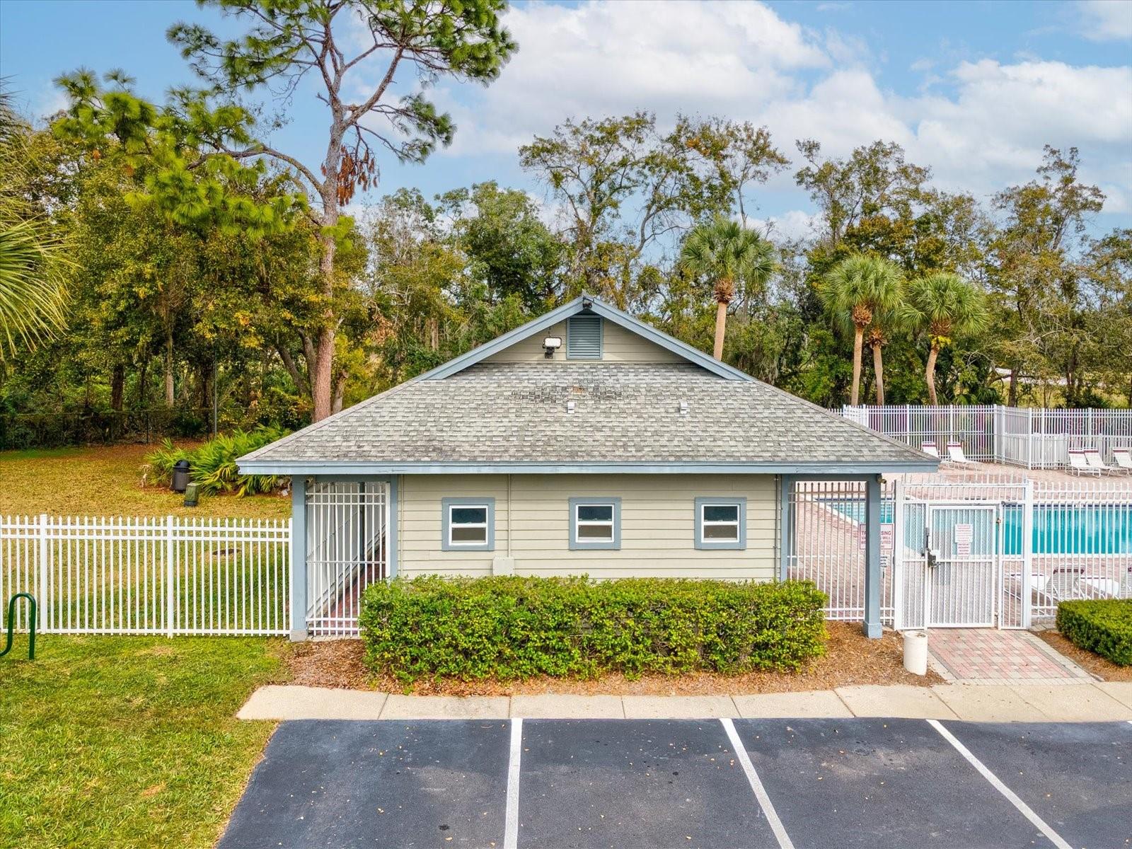 5235 POND VIEW CT, ZEPHYRHILLS, FL, 33541