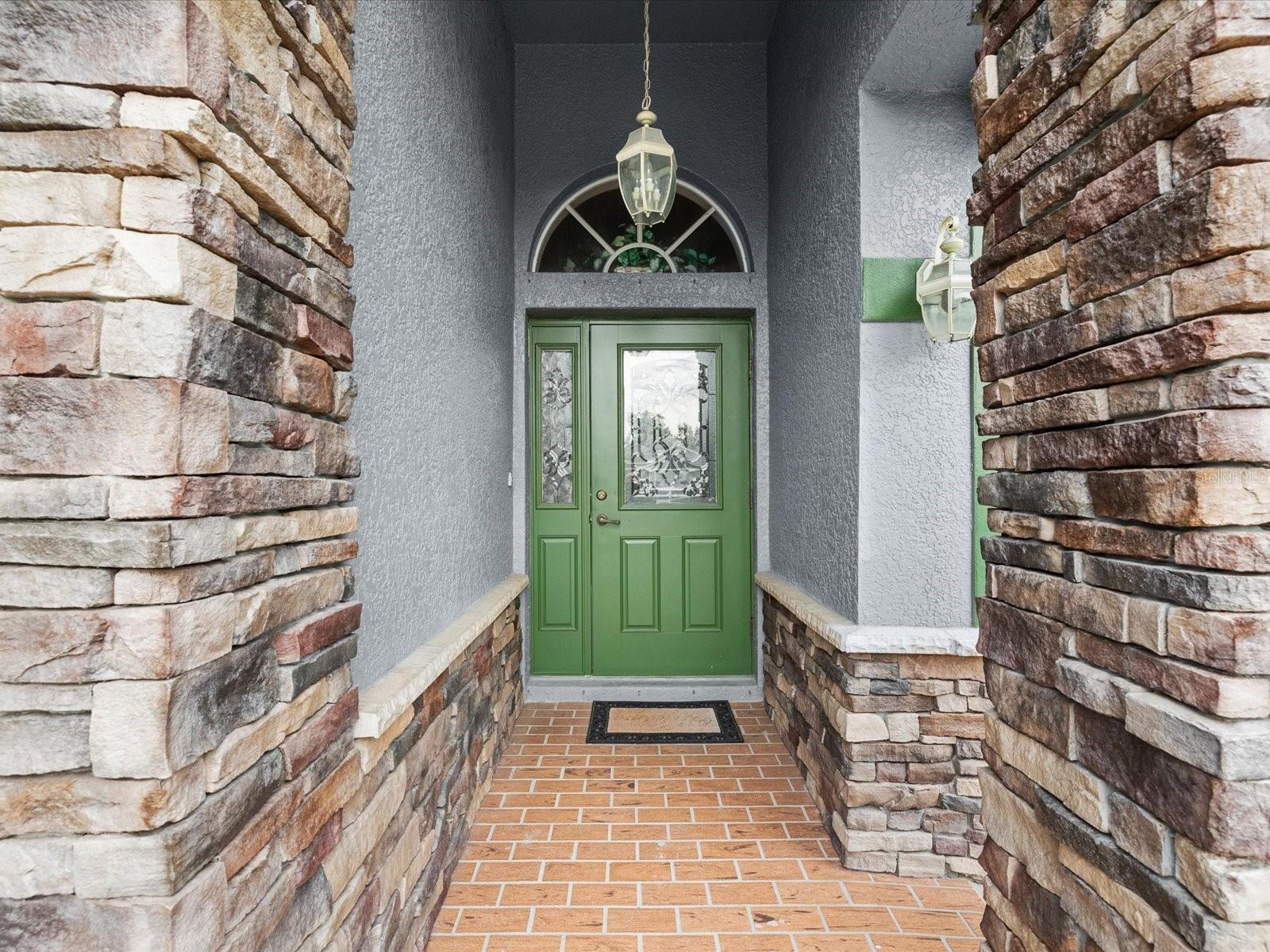 5235 POND VIEW CT, ZEPHYRHILLS, FL, 33541