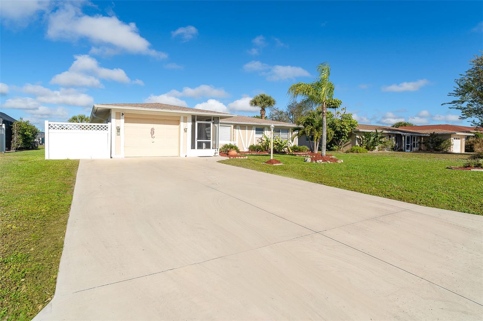 36 ANNAPOLIS LN, ROTONDA WEST, FL, 33947