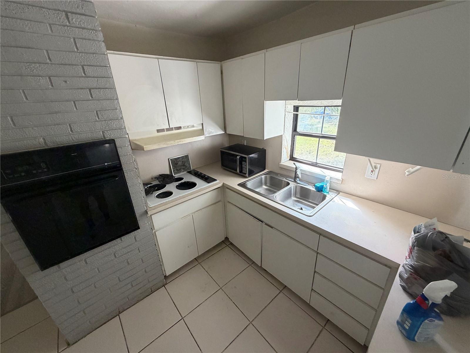 3750 NW 4TH CT, LAUDERHILL, FL, 33311