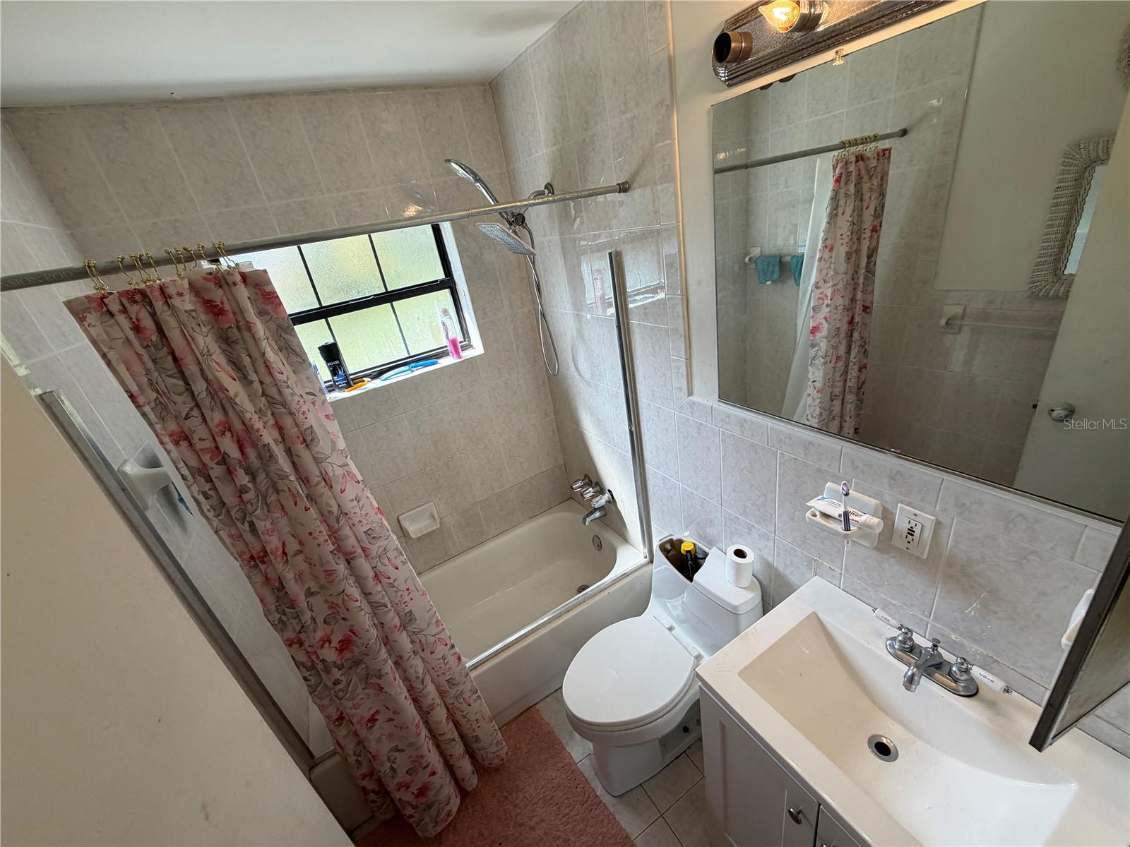 3750 NW 4TH CT, LAUDERHILL, FL, 33311