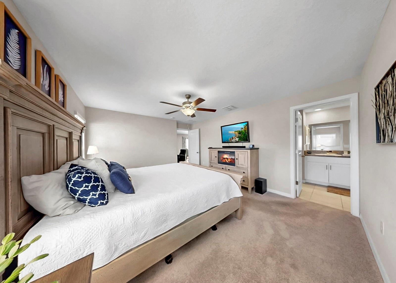 9341 CHANNING HILL DR, SUN CITY CENTER, FL, 33573