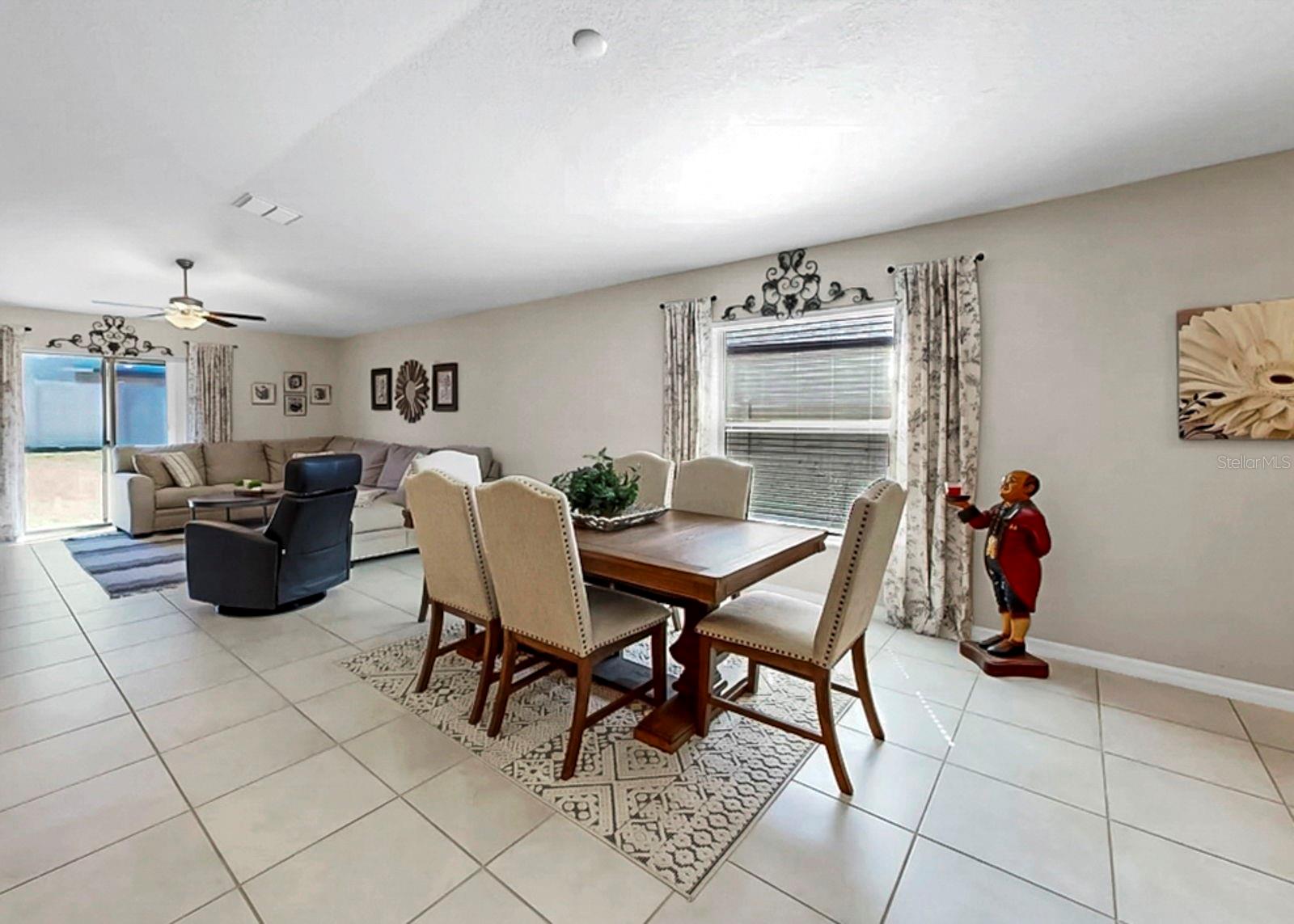 9341 CHANNING HILL DR, SUN CITY CENTER, FL, 33573