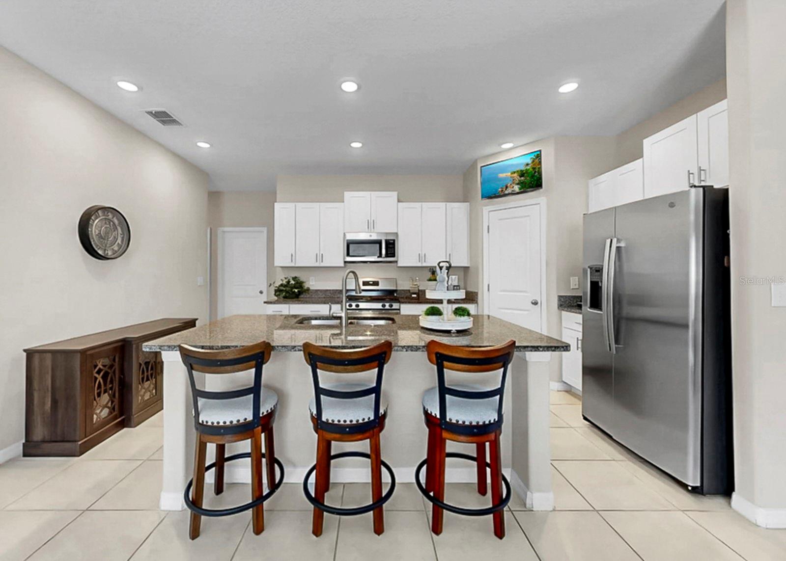 9341 CHANNING HILL DR, SUN CITY CENTER, FL, 33573