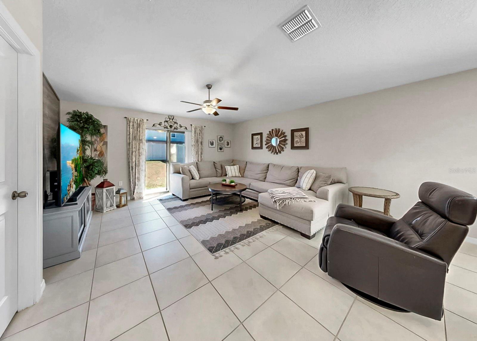 9341 CHANNING HILL DR, SUN CITY CENTER, FL, 33573