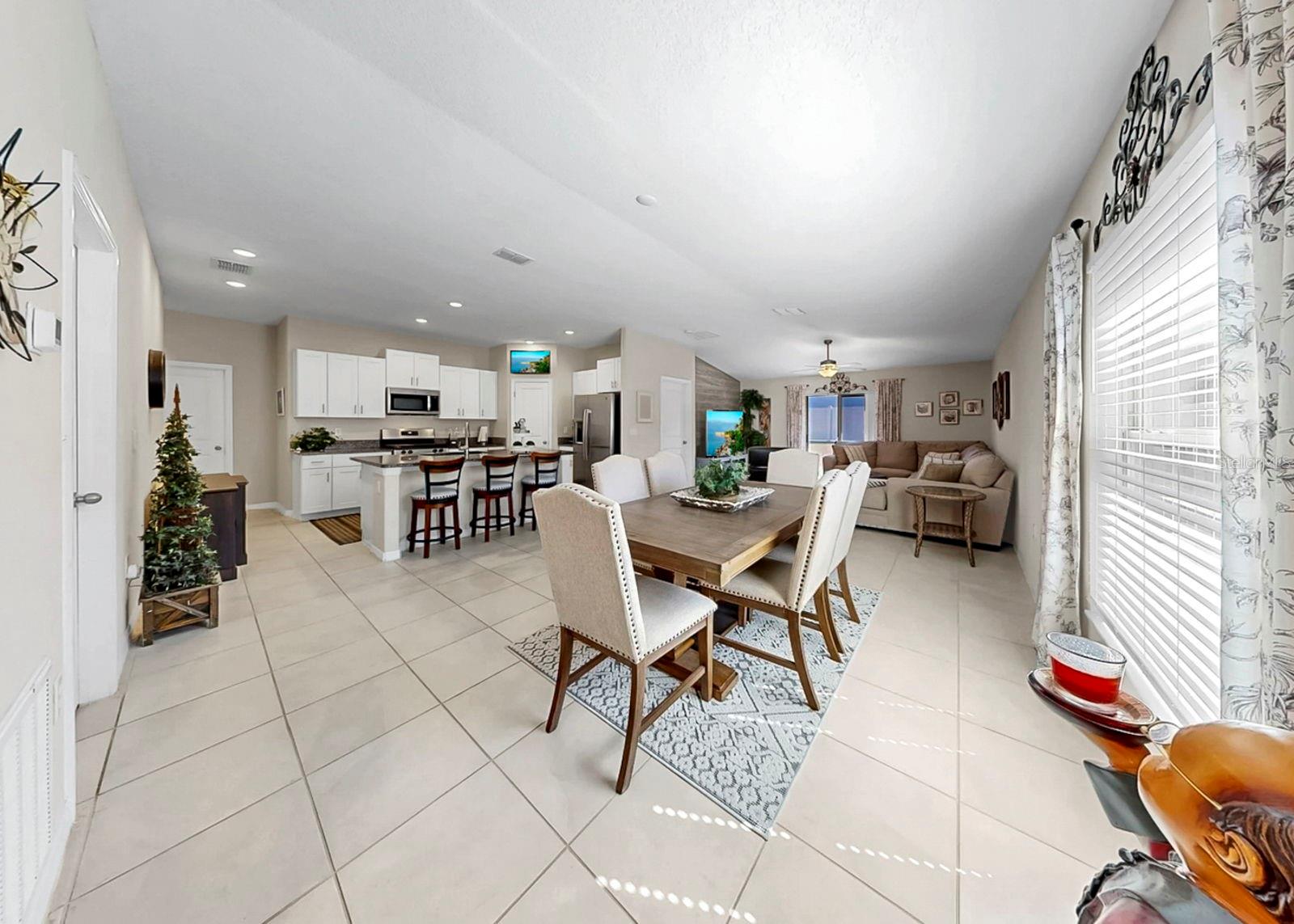 9341 CHANNING HILL DR, SUN CITY CENTER, FL, 33573