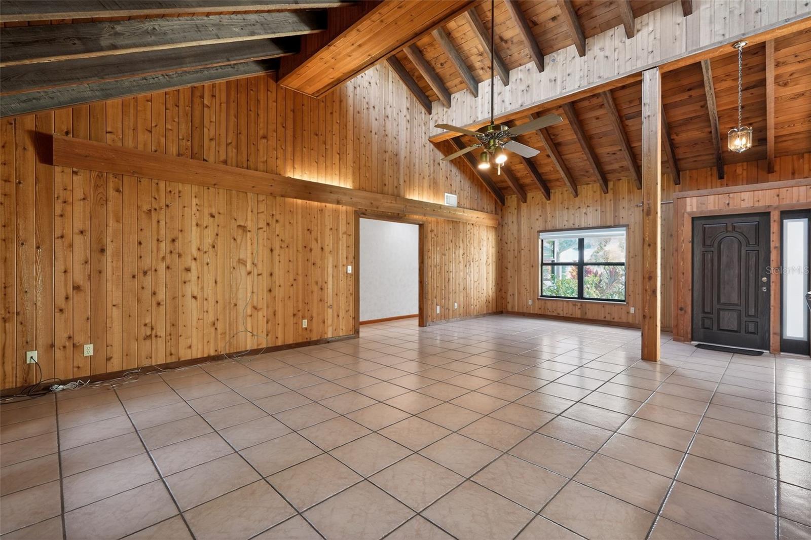 8535 SE MAY TER, HOBE SOUND, FL, 33455