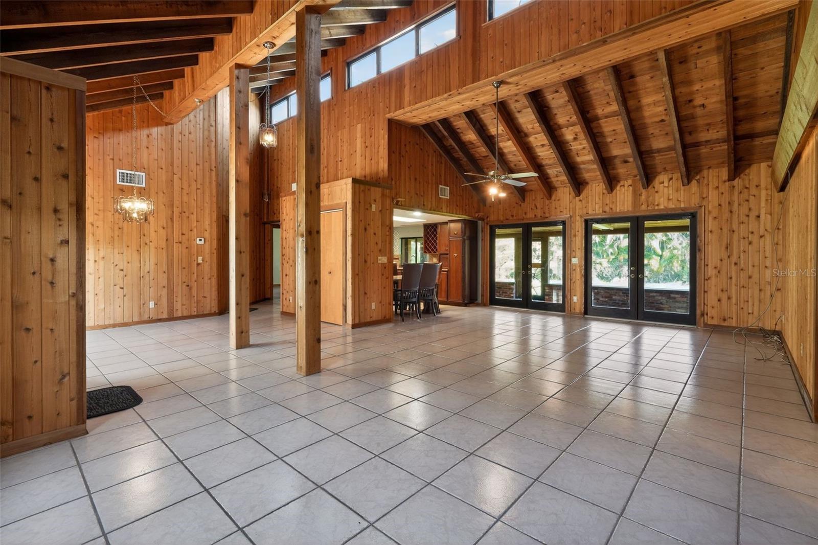 8535 SE MAY TER, HOBE SOUND, FL, 33455