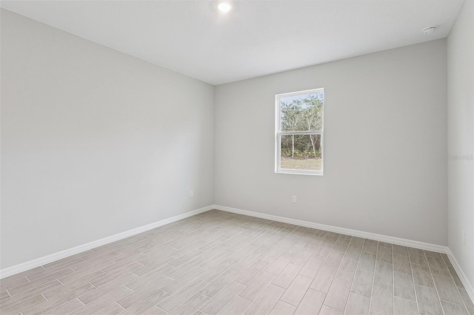 393 MARION OAKS GOLF RD, OCALA, FL, 34473