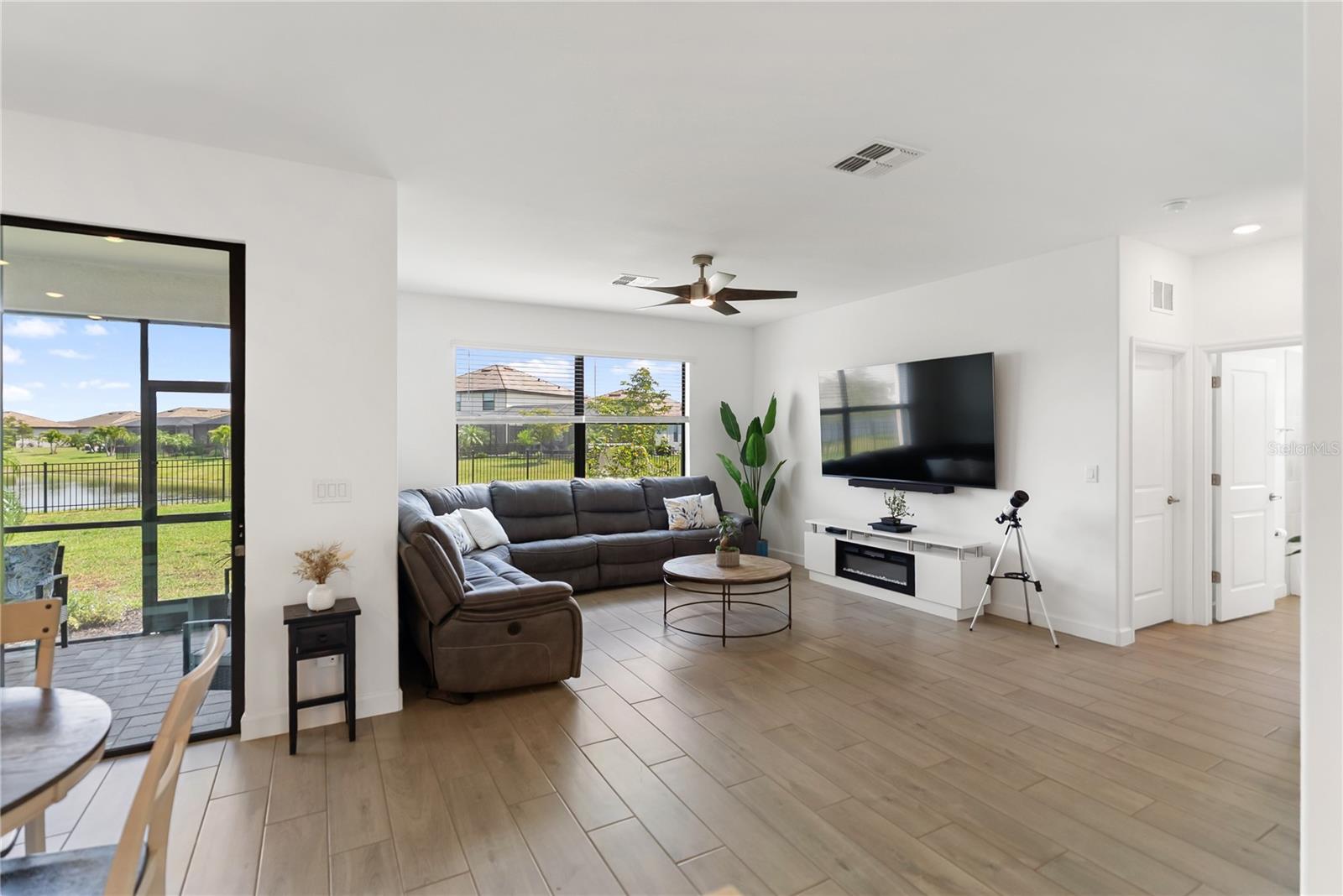 5221 BLUE CRUSH ST, BRADENTON, FL, 34211