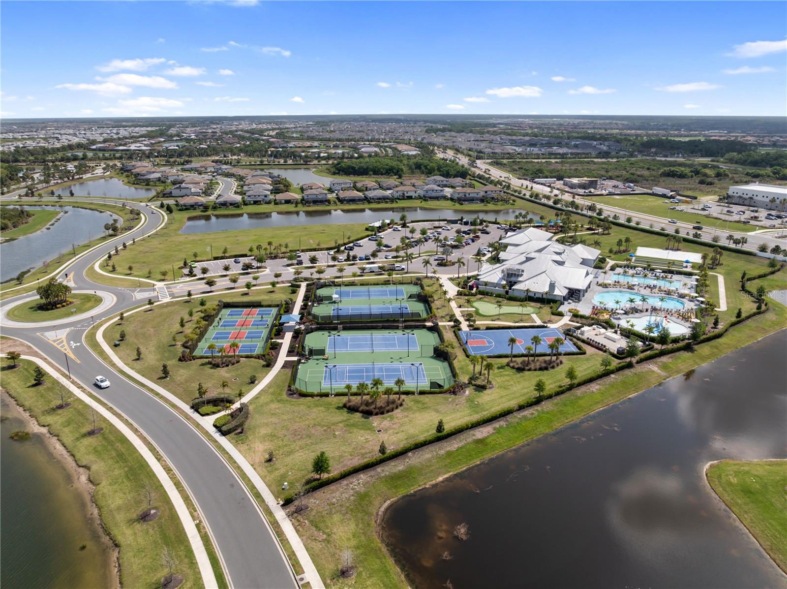5221 BLUE CRUSH ST, BRADENTON, FL, 34211