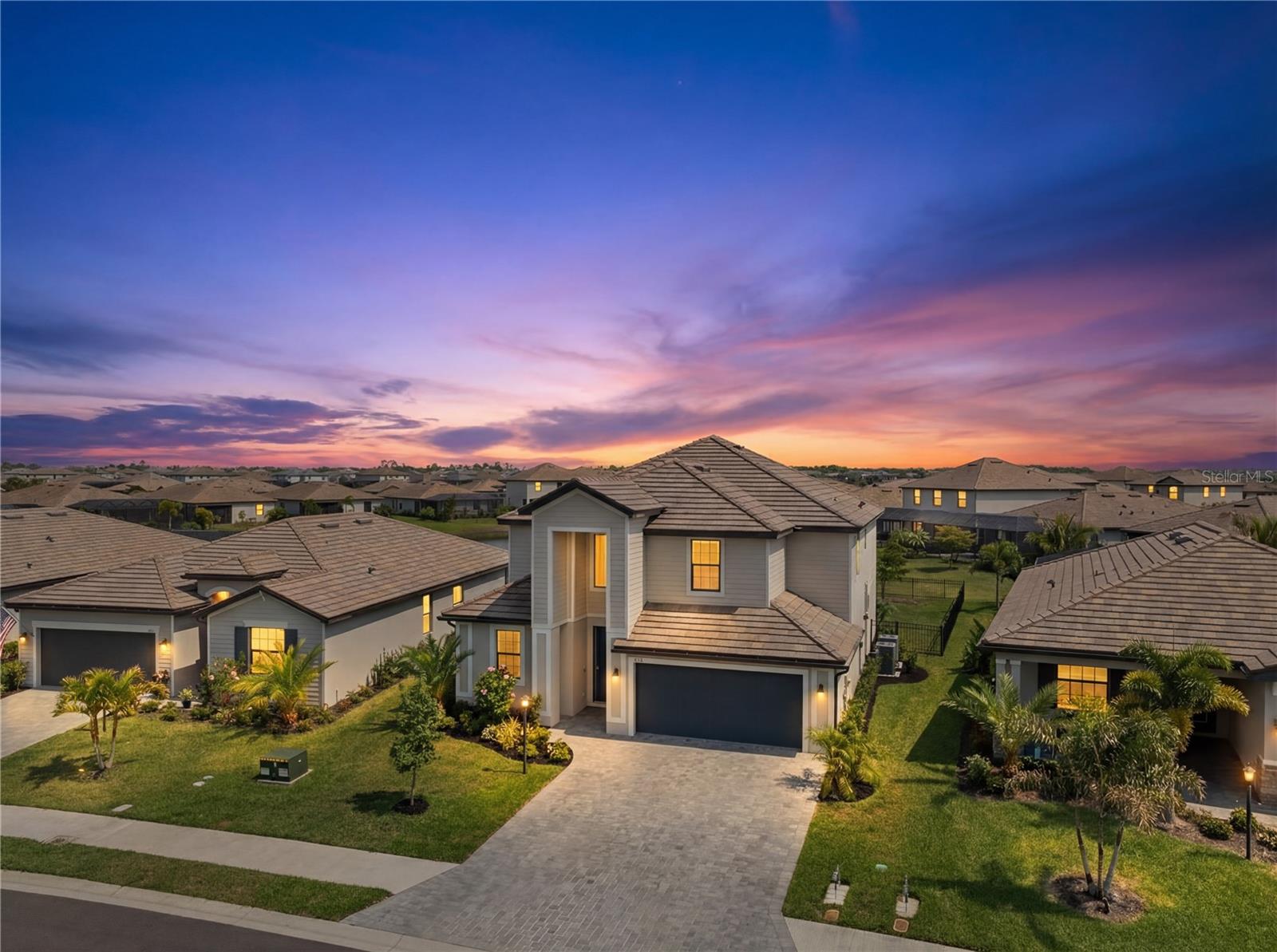 5221 BLUE CRUSH ST, BRADENTON, FL, 34211