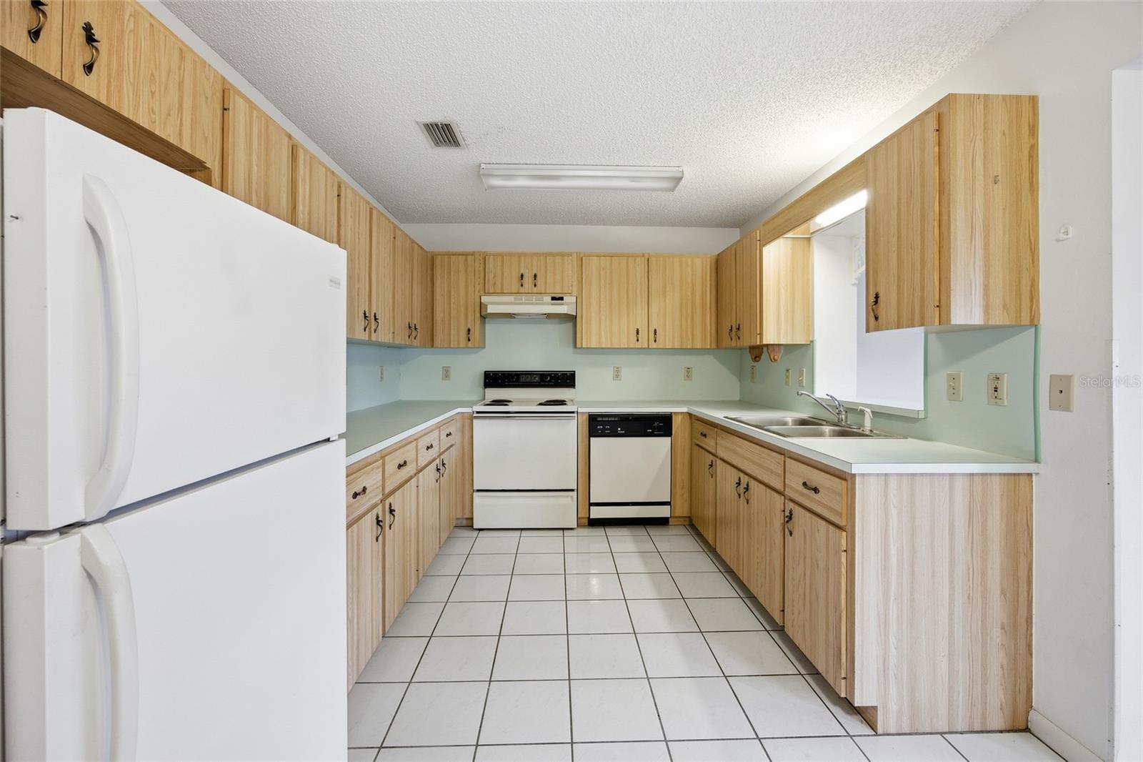 9580 SW 85TH AVE #B, OCALA, FL, 34481