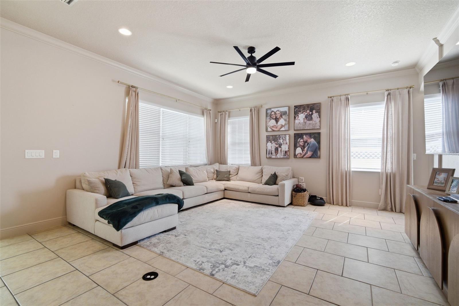 3220 AZURE SKY WAY, WESLEY CHAPEL, FL, 33544