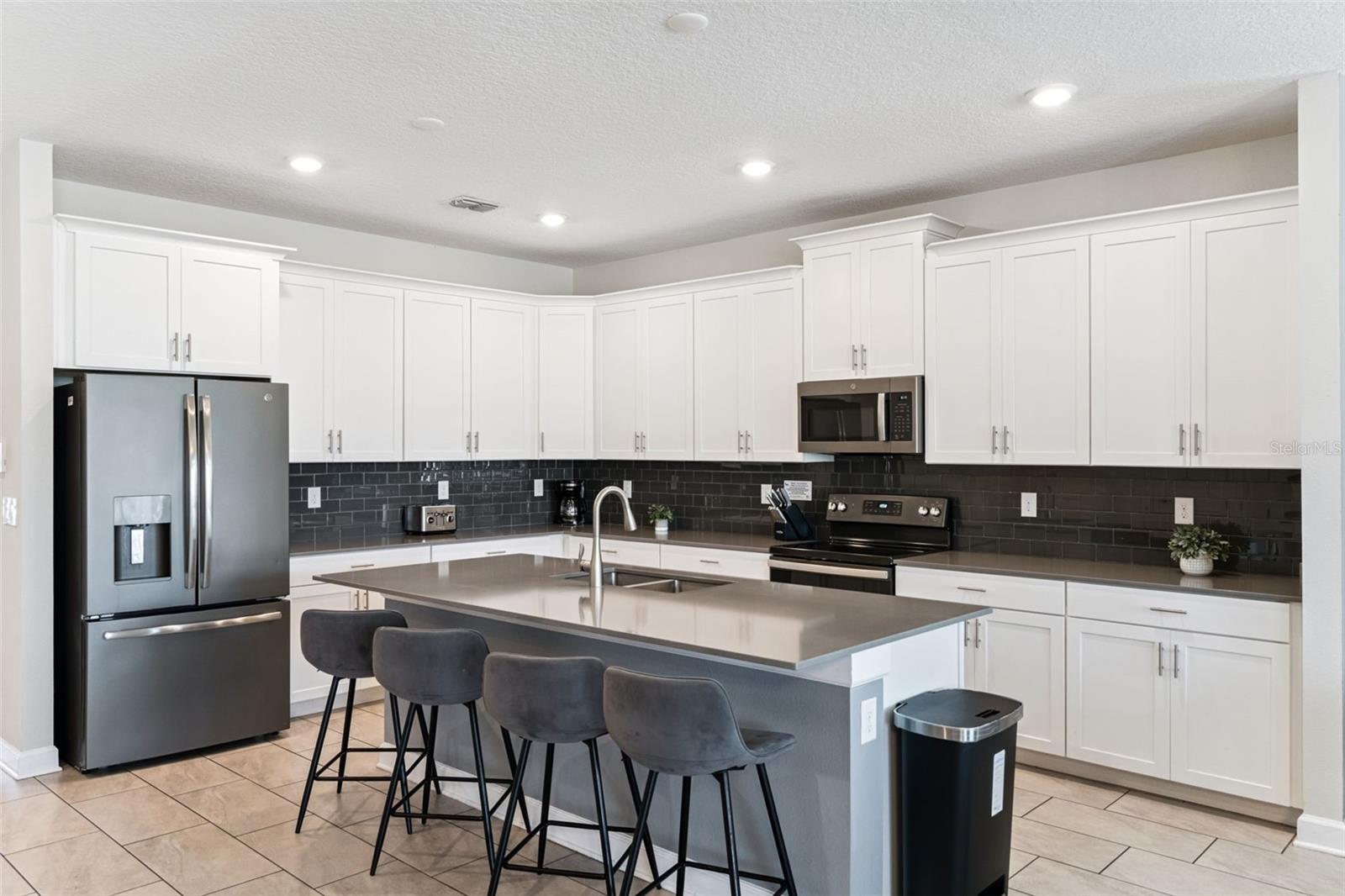 830 STICKS ST, DAVENPORT, FL, 33896