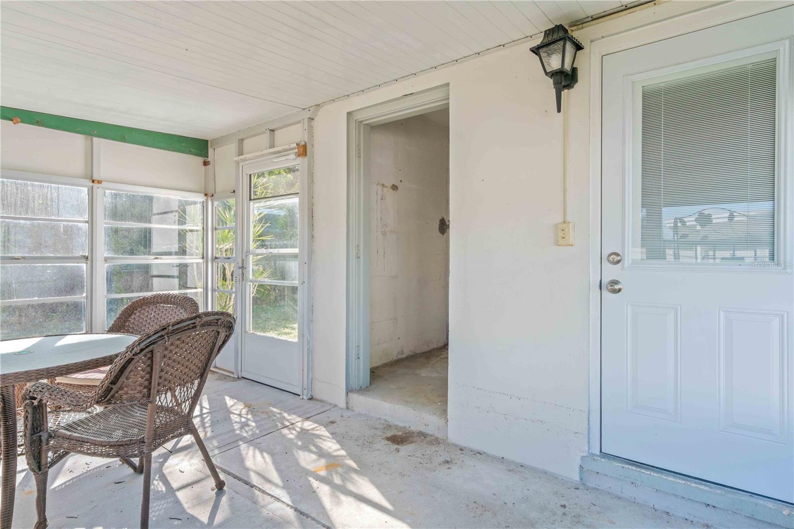 721 DALTON BLVD, PORT CHARLOTTE, FL, 33952